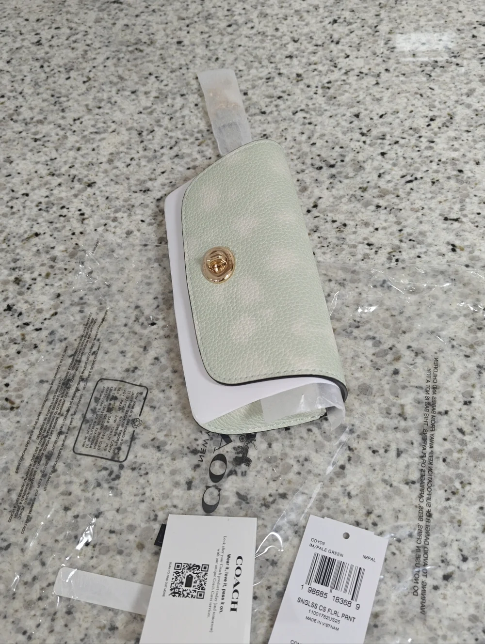 Coach Sunglasses Case With Floral Print (Gold, green) - Picture 3 of 8